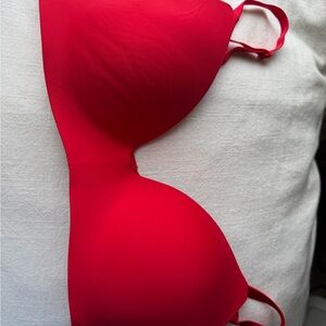 Victoria’s Secret bra